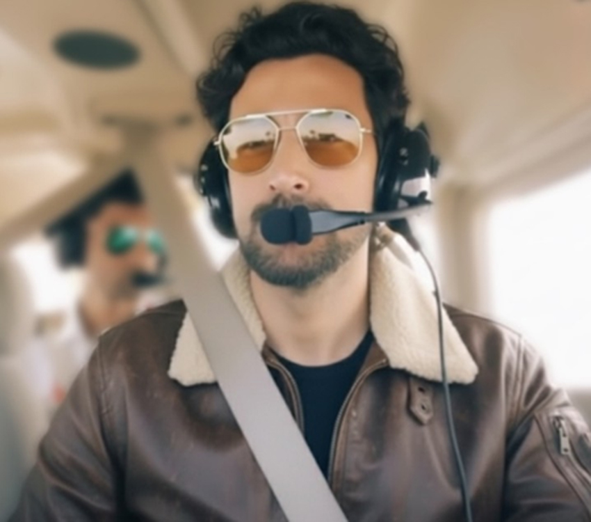 कहा- यह तकनीक के खिलाफ नहीं, बच्चों के हक में है