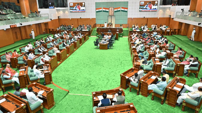 साय सरकार ने पेश किया अब तक का सबसे बड़ा बजट, जानें बड़ी घोषणाओं के बारे