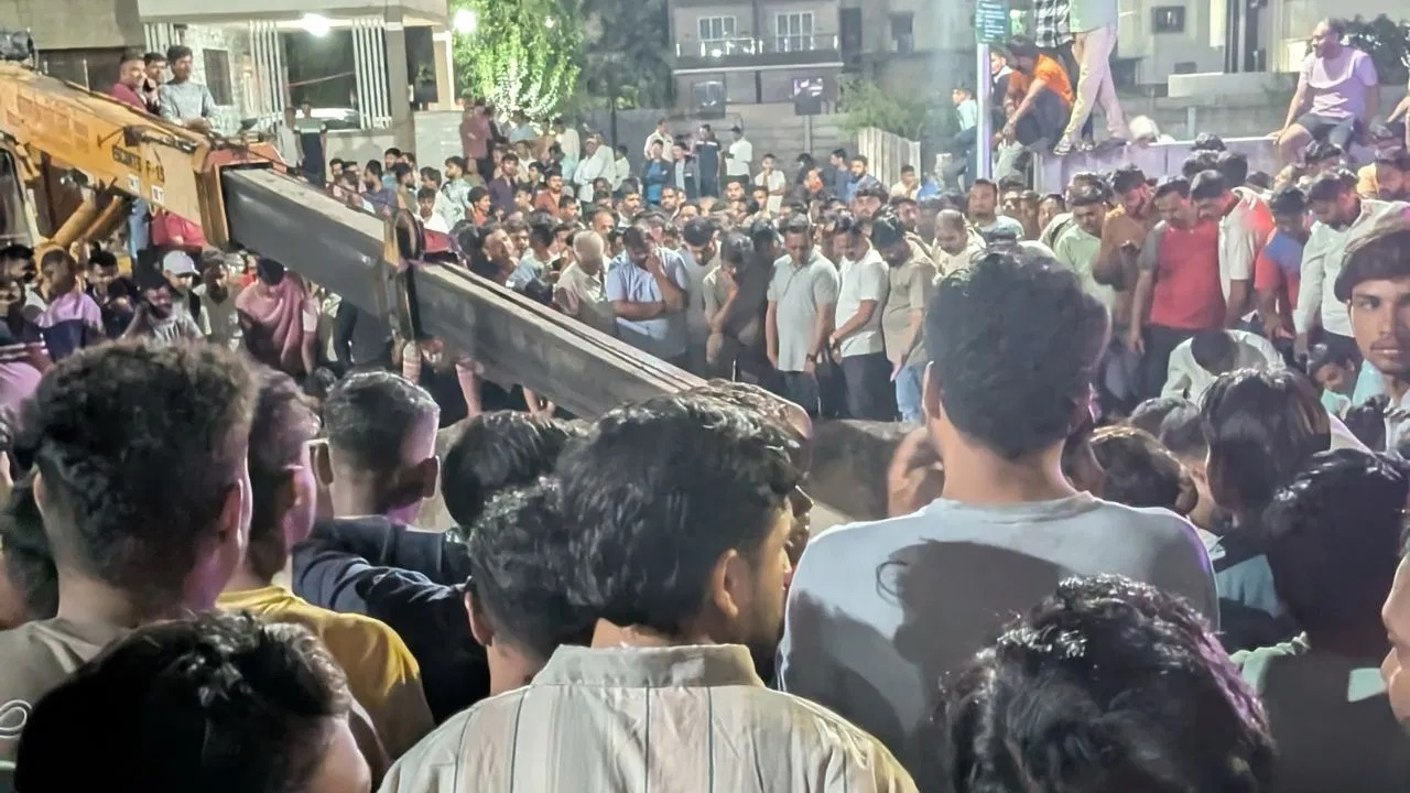 इनमें 6 मासूम बच्चे भी शामिल, नासिक में हुआ दिल दहलाने वाला सड़क हादसा