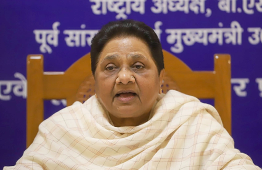 मायावती ने सरकार से सख्त कदम उठाने की मांग, कहा- कष्ट में हैं मेहनतकश लोग