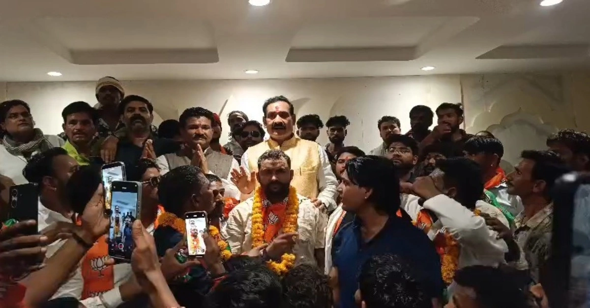 सैकड़ों कांग्रेसी कार्यकर्ताओं ने ज्वाइन की BJP, युवा नेता ने भारती पर लगाए गंभीर आरोप