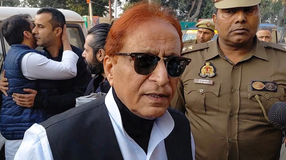 आजम खान के ठिकानों पर छापा, रामपुर से दिल्ली तक मचा हड़कंप