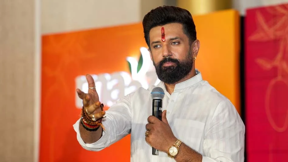 ईसी पर उठ रहे सवालों पर चिराग ने विपक्ष को दिखाया आइना