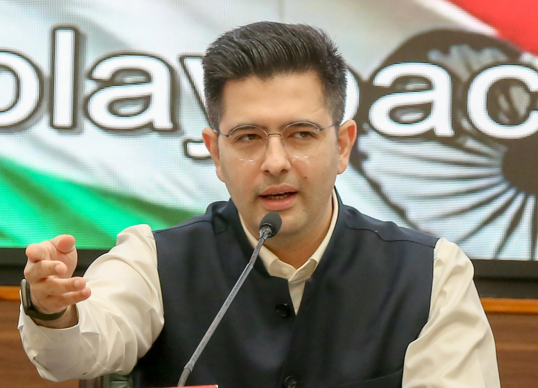 वोटर लिस्ट से नाम कटा तो भड़के राघव, पंजाब सरकार पर साधा निशाना, कहा- यह है राजनीतिक बदला