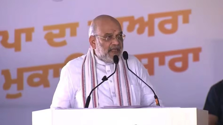 अमित शाह ने फूंका चुनावी बिगुल, कार्यकर्ताओं में जोश भर सपा सुप्रीमो पर किया वार