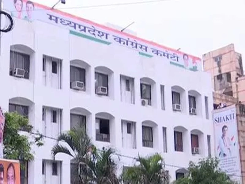 500 आवेदन, कई दौर के इंटरव्यू, फिर भी फैसला अधूरा, तीन महीनें से दिल्ली धूल खा रही प्रवक्ताओं की लिस्ट