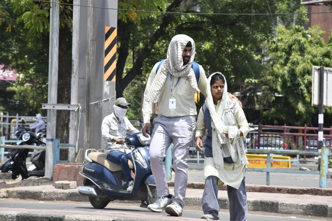 भीषण तपिश और गर्म हवाओं ने लोगों को झकझोरा, कई जिलों का पारा ४६ के पार