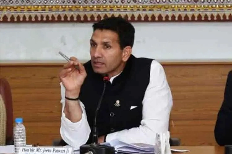 जिला अध्यक्षों और विधानसभा प्रभारियों से लिया गतिविधियों का फीडबैक, बूथ स्तर तक कांग्रेस को मजबूत करने पर जोर