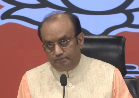 भाजपा ने किया सीधा वार, सुधांशु त्रिवेदी बोले- ‘मुस्लिम लीग माओइस्ट कांग्रेस’ बन गई पार्टी