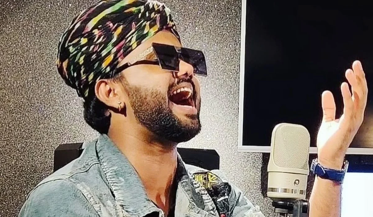 सिंगर ने अपने जीवित होने का दिया प्रमाण, सोशल मीडिया पर पोस्ट कर दी जानकारी