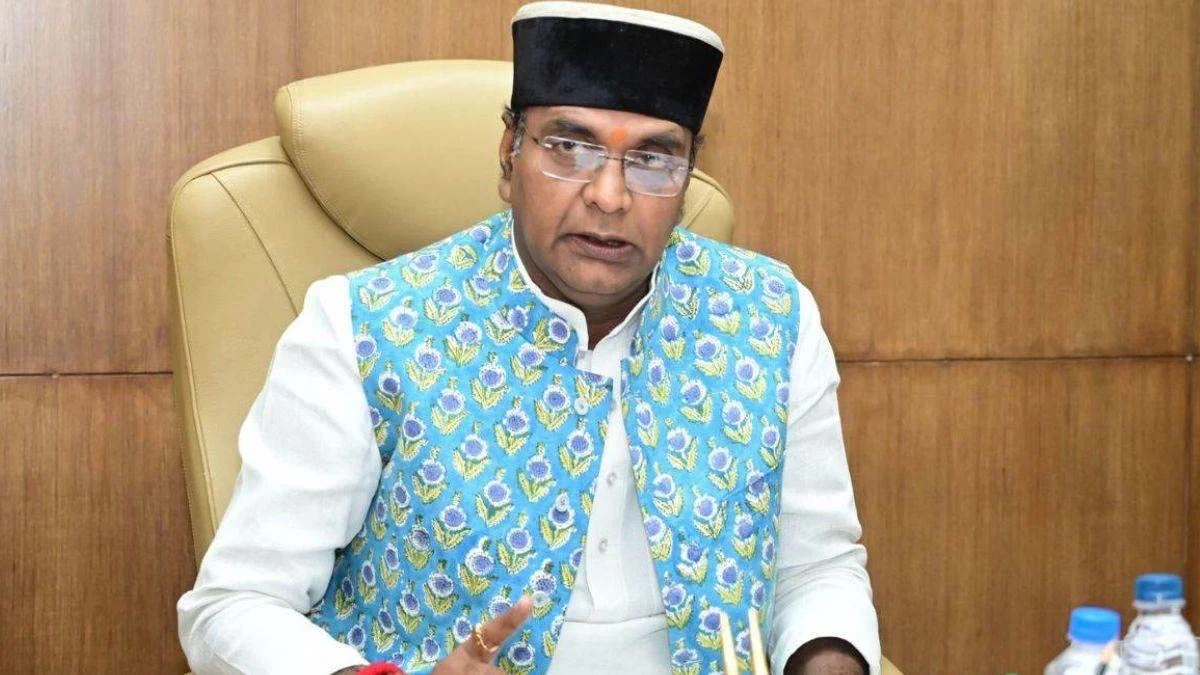 मंत्री सारंग का तीखा वार, कहा- उन्हें अपनों बयानों में दिखानी चाहिए परिपक्वता