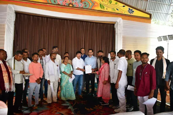 'आत्मनिर्भर बस्तियां' और विकसित भारत का सपना, निदेशक ने दंतेवाड़ा के पंचायत प्रमुखों से की मुलाकात