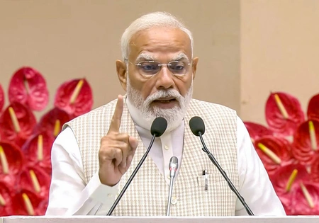 World Earth Day पर पीएम मोदी ने दिया अहम संदेश