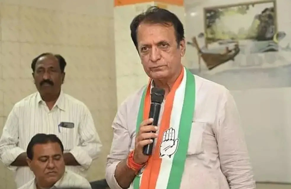 कद्दावर नेता नरेश ज्ञानचंदानी ने छोड़ी पार्टी मीनाक्षी नटराजन के नाम पर थे असहमत