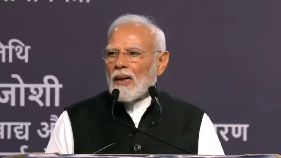 ‘दिमागी नक्सल’ पर मोदी का करारा तंज