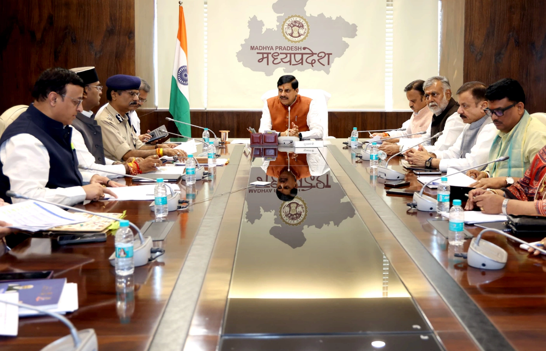 सीएम मोहन ने तैयारियों को दी धार, जिम्मेदारों को दिए निर्देश, डेयरी क्षेत्र को मिलेंगी कई सौगातें