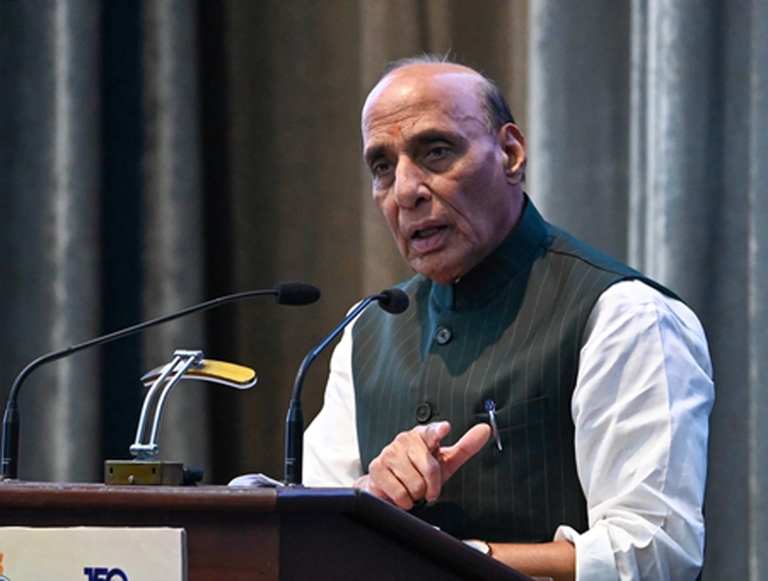 पूर्व पीएम की जयंती पर रक्षामंत्री ने ऐसे की सराहना, कांग्रेसियों ने भी दी श्रद्धांजलि