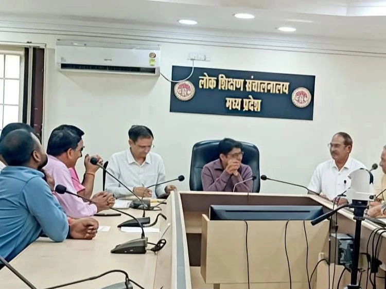 सरकार का सिर्फ आश्वासन, 18 अप्रैल को भोपाल में ‘मुख्यमंत्री अनुरोध यात्रा'