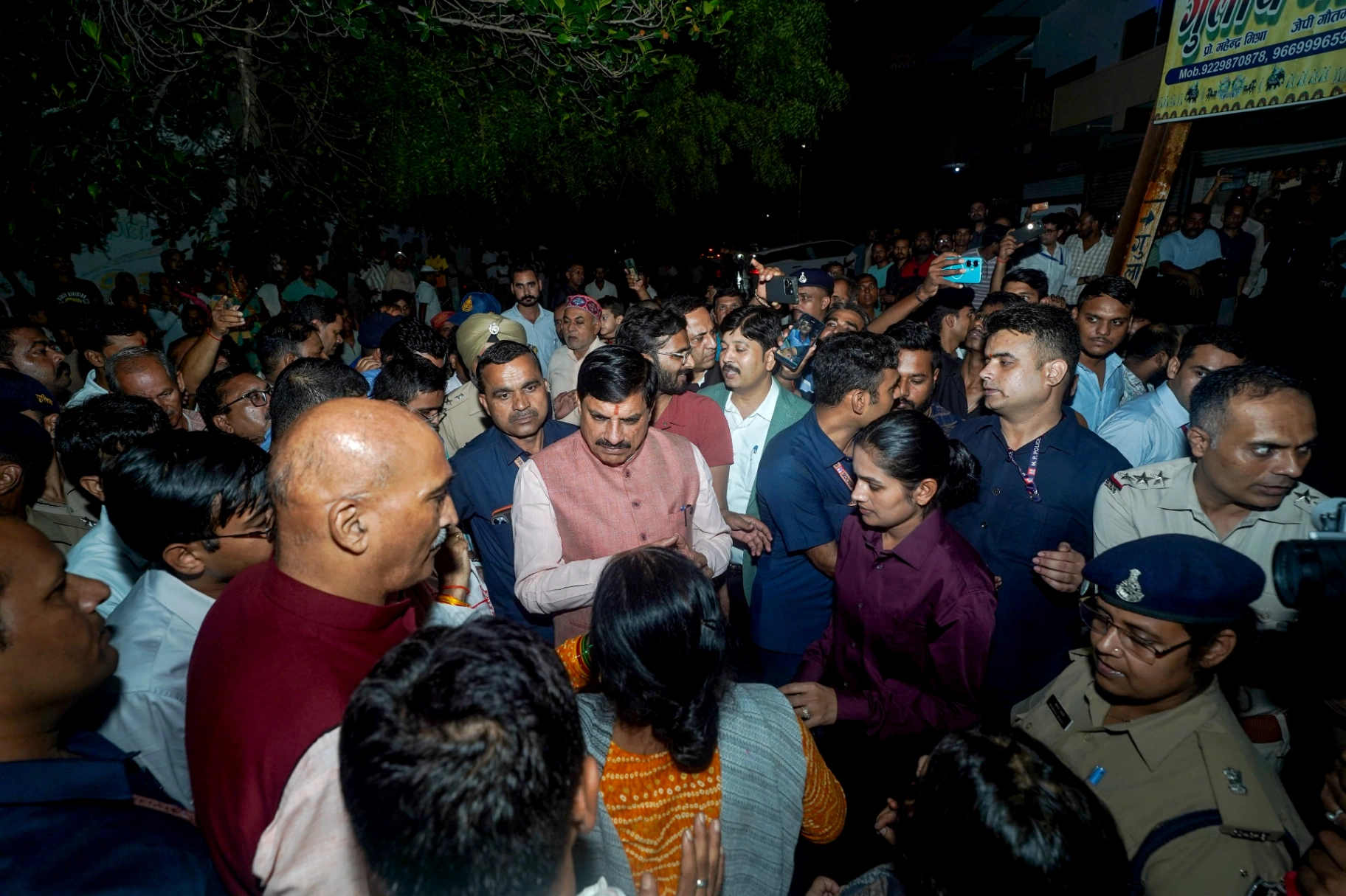 मुख्यमंत्री बोले- हर नुकसान की होगी भरपाई, रीवा-शहडोल संभाग में अतिवृष्टि और राहत कार्यों की समीक्षा की