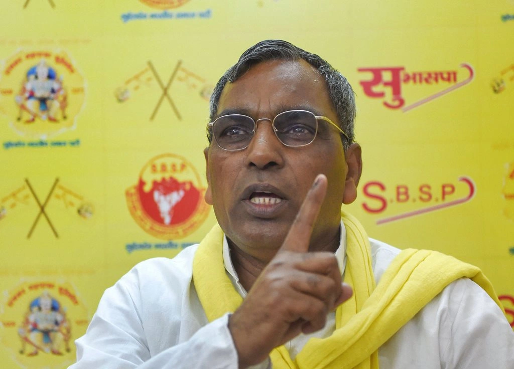 ओपी राजभर का अखिलेश पर गंभीर आरोप, दी चेतावनी भी