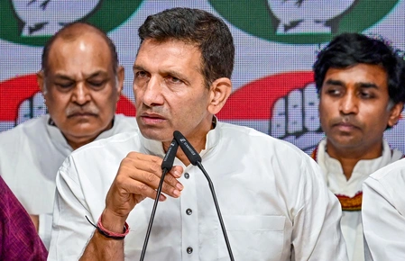 कांग्रेस ने लगाया गंभीर आरोप, एडीजी को ज्ञापन सौंप दोषियों पर एक्शन लेने की मांग