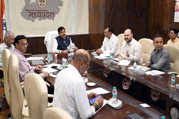 मछुआ कल्याण विभाग की बैठक में सीएम ने दिए निर्देश, मत्स क्षेत्र में तय किए और भी बड़े लक्ष्य
