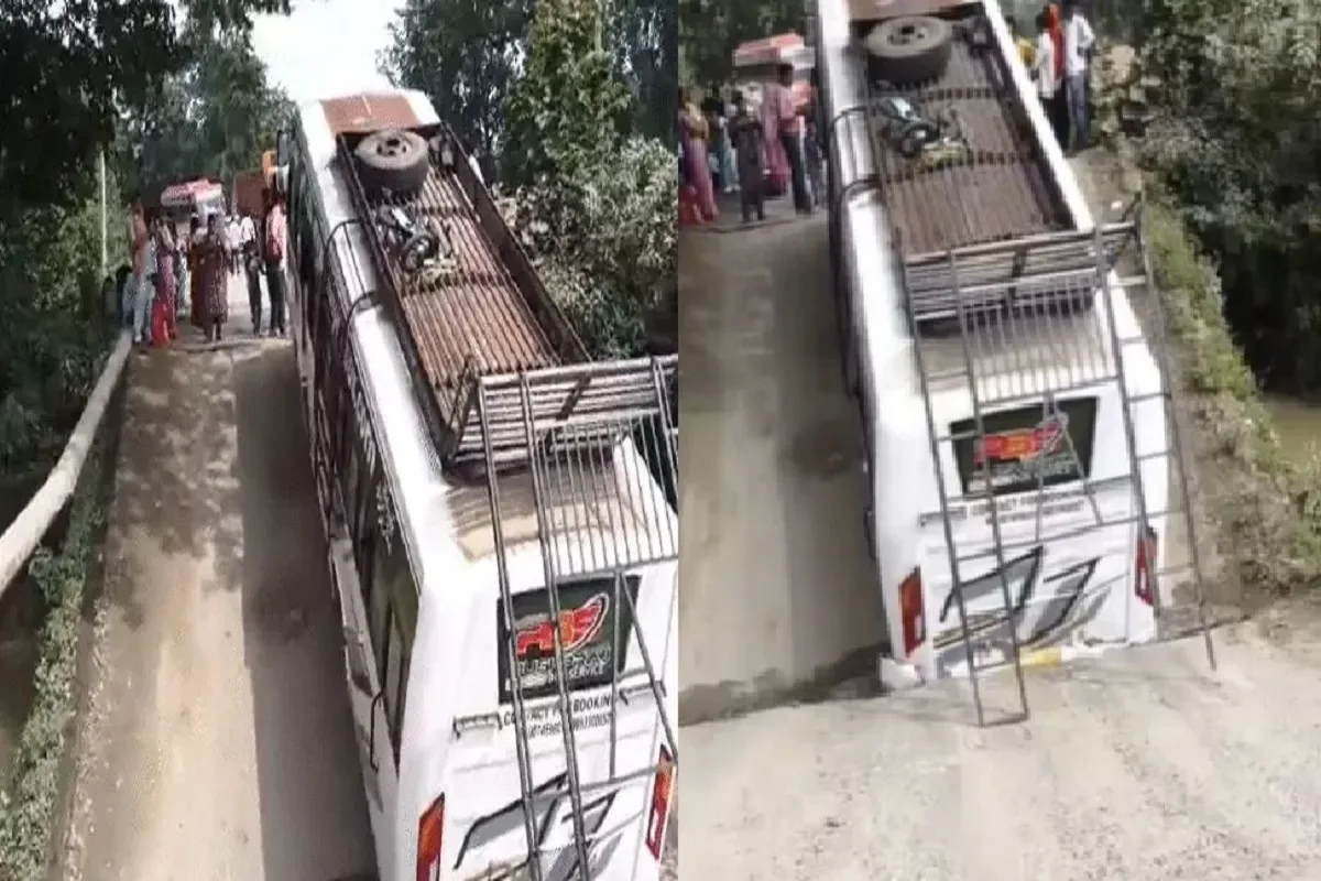 बिलासपुर-रतनपुर-पेंड्रा रोड पर बड़ा हादसा टला, पुल टूटा तो बीच में फंसी यात्री बस, 35 यात्रियों की बची जान